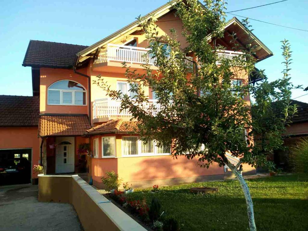 Apartments Alibasic Dubrave Gornje ภายนอก รูปภาพ